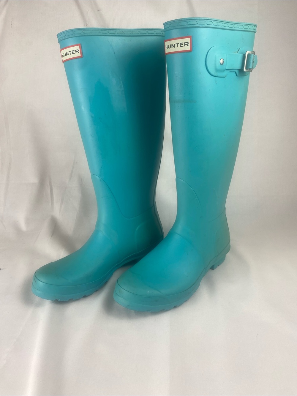 Hunter Women’s Tall Rubber Rain Boots in Aqua Blue